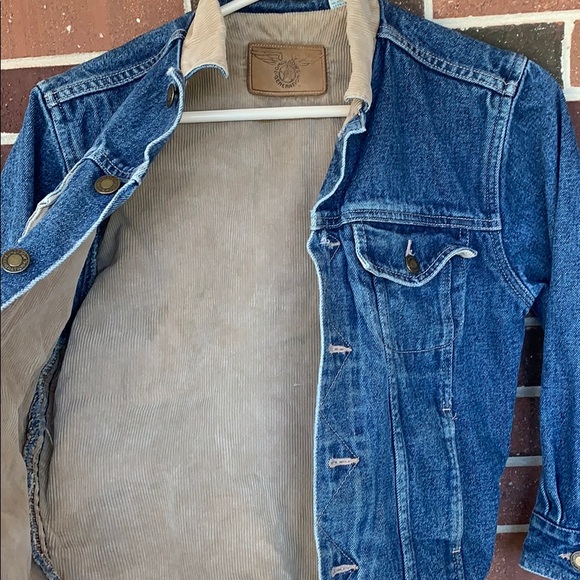 Classic Denim Jacket - Picture 3 of 10